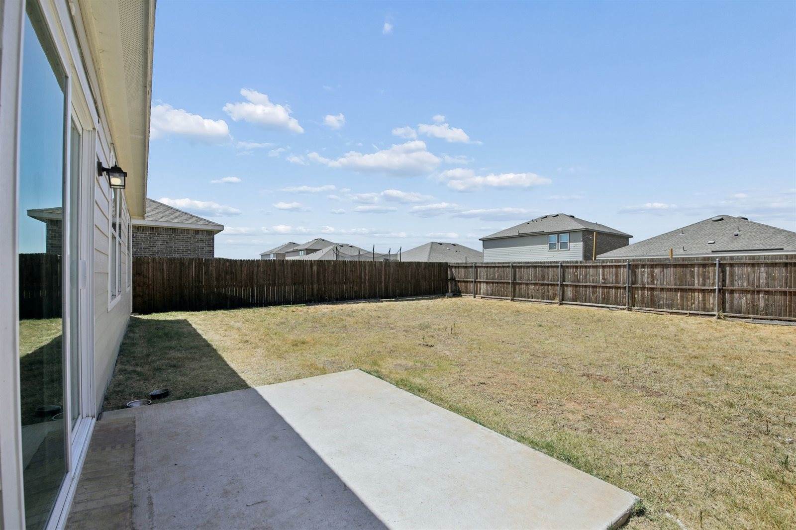 5612 Portlaw Lane, Fort Worth, TX 76036