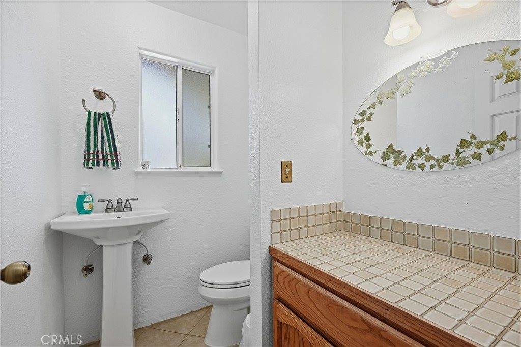 18904 Deer Hill, Hidden Valley Lake, CA 95467