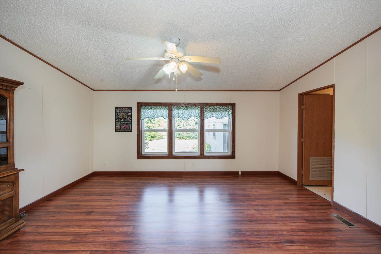 8797 East Hwy 160, Ulysses, KS 67880
