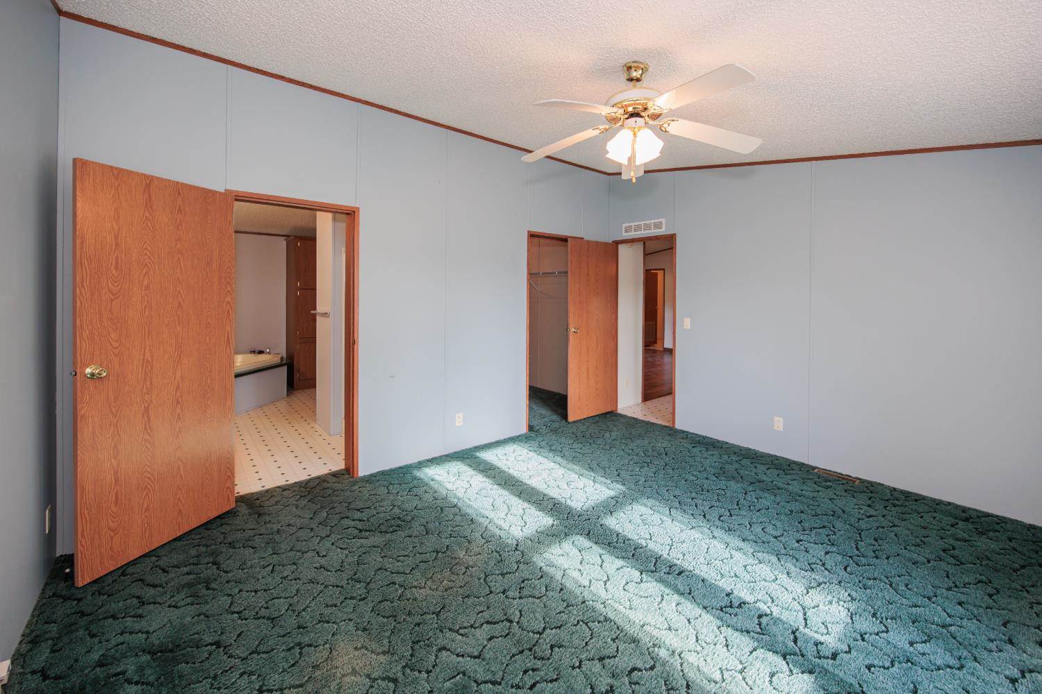 8797 East Hwy 160, Ulysses, KS 67880