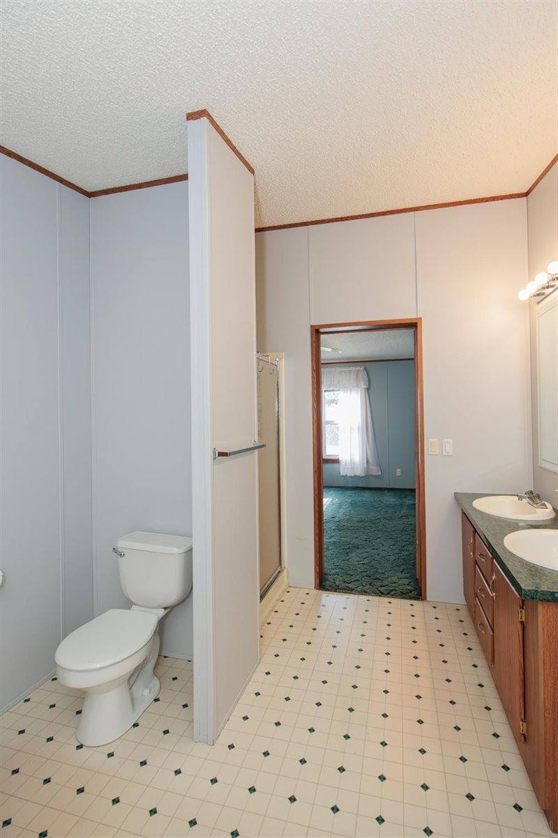 8797 East Hwy 160, Ulysses, KS 67880