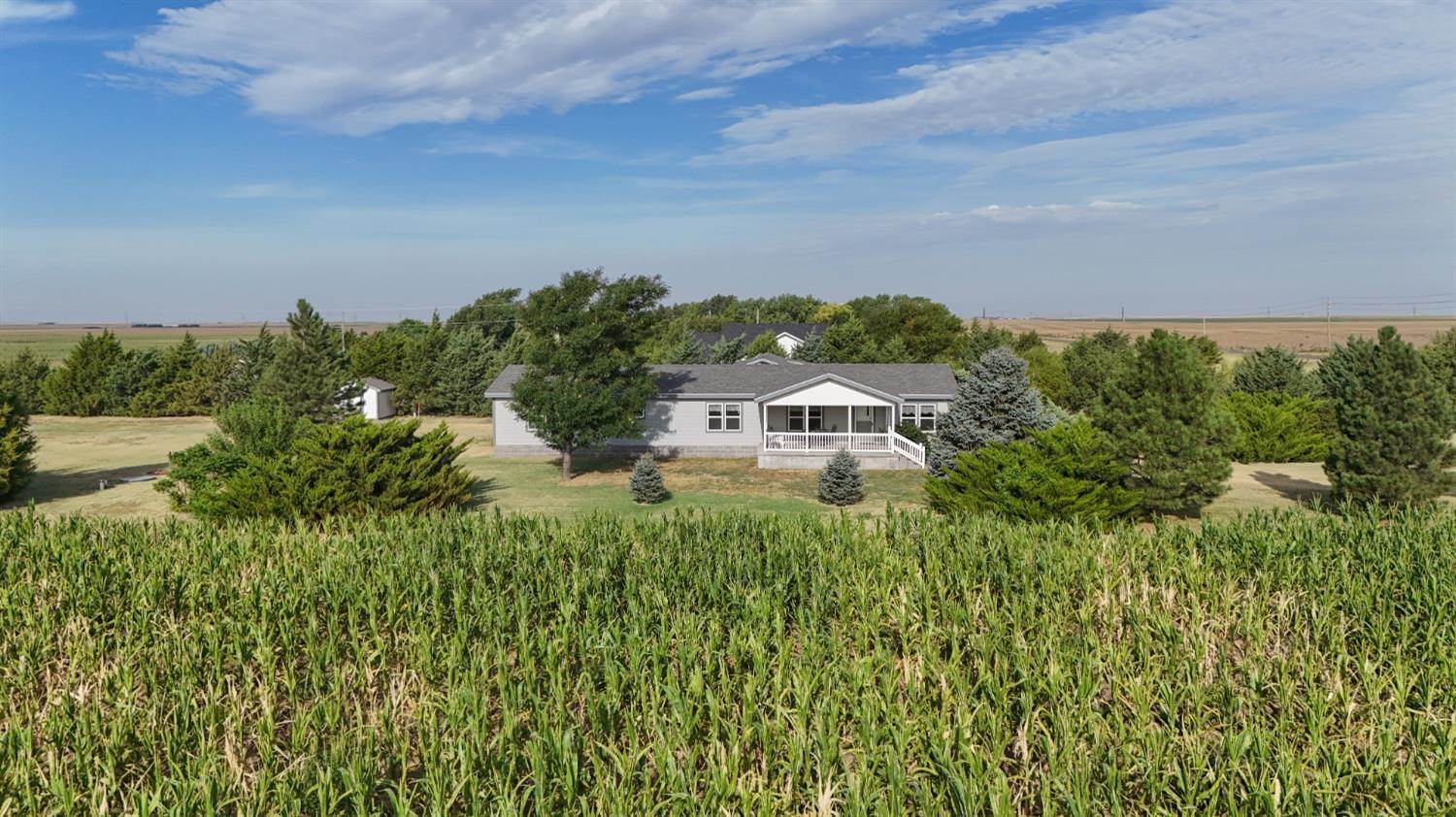 8797 East Hwy 160, Ulysses, KS 67880