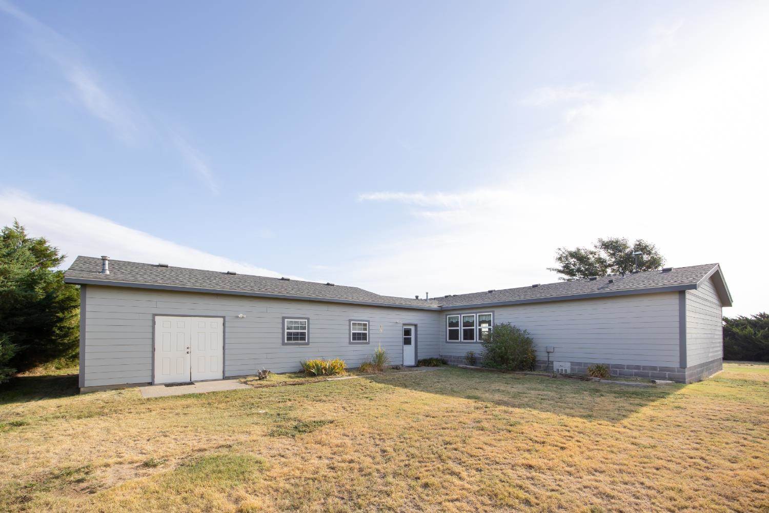 8797 East Hwy 160, Ulysses, KS 67880