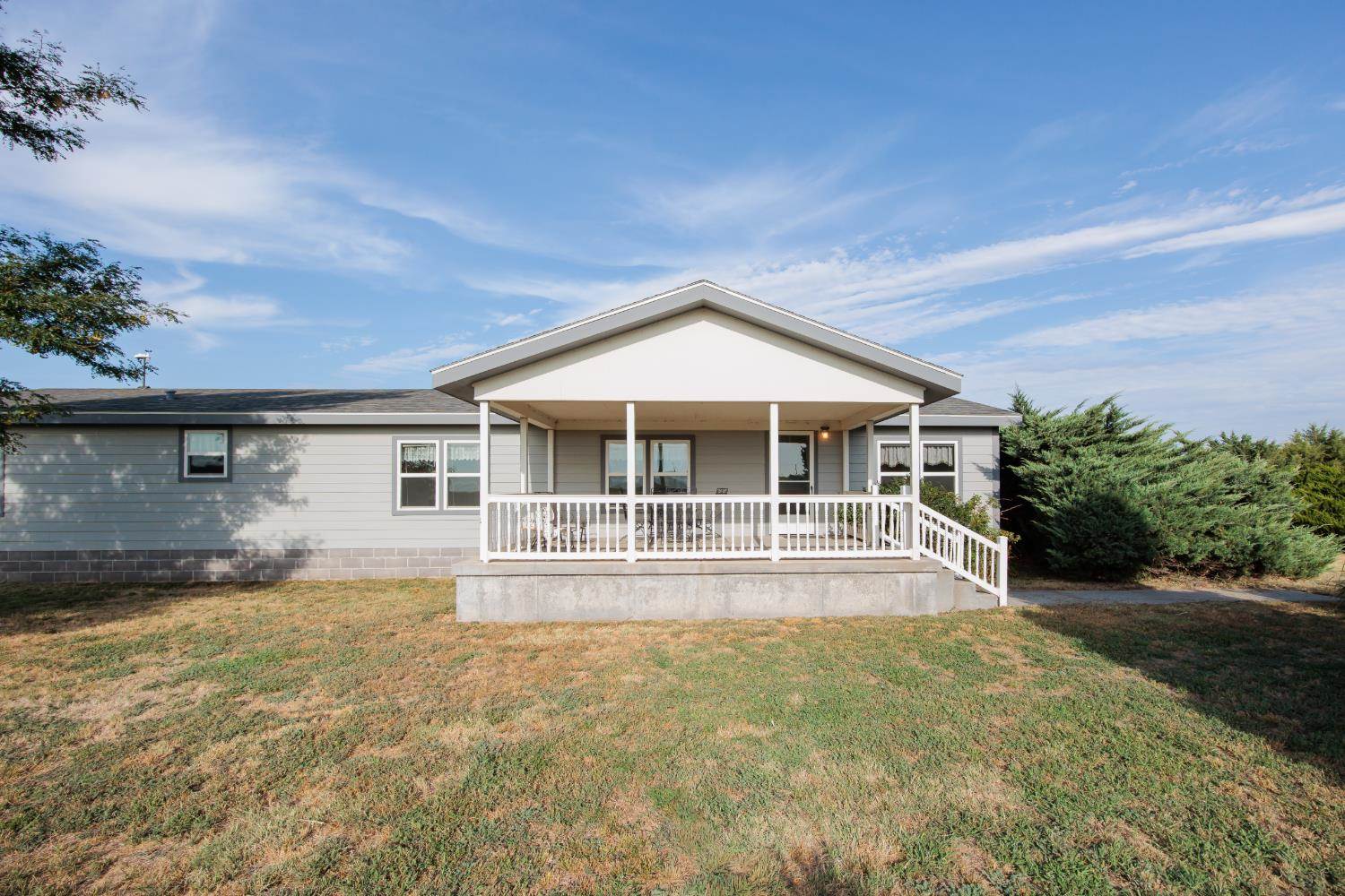8797 East Hwy 160, Ulysses, KS 67880