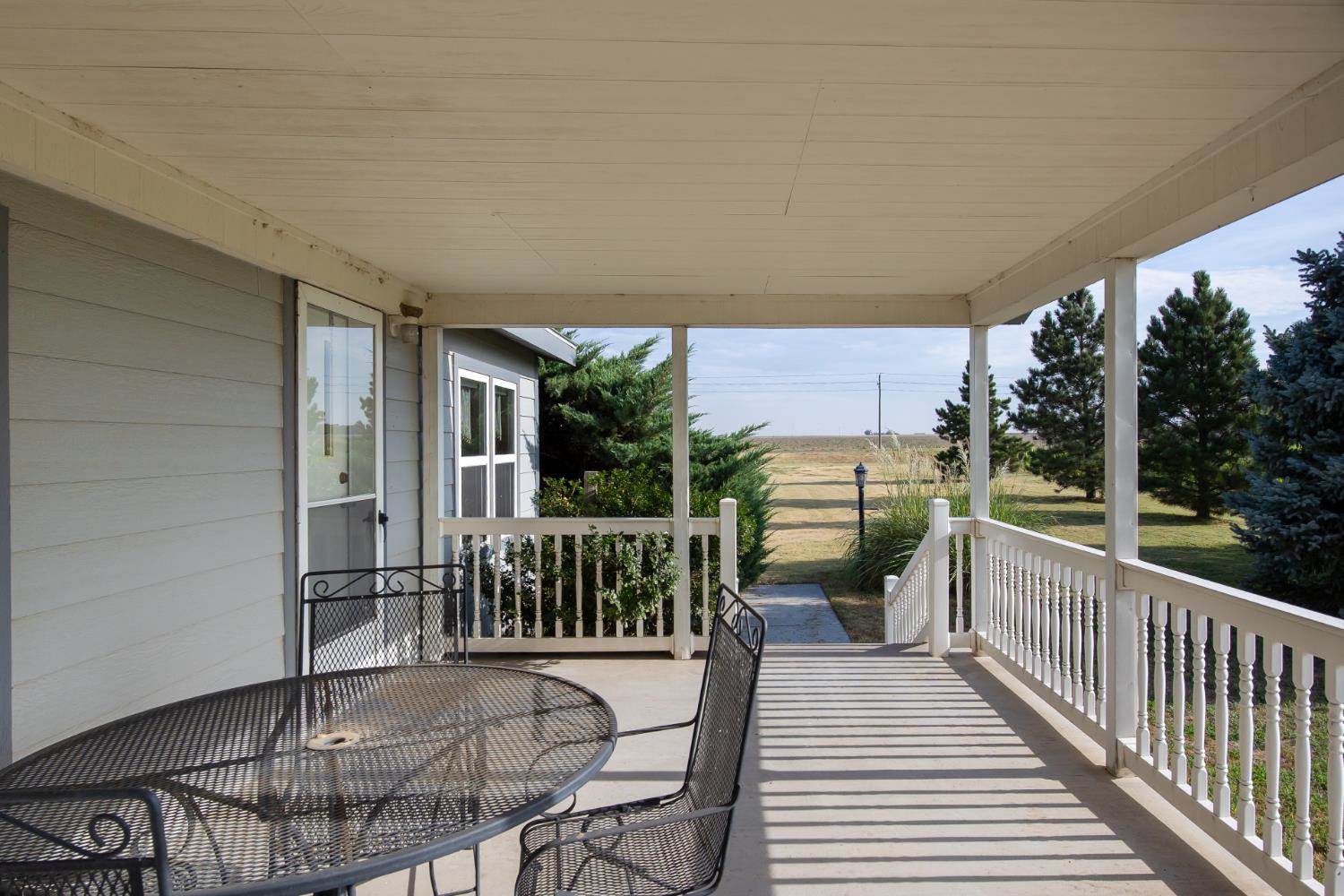 8797 East Hwy 160, Ulysses, KS 67880