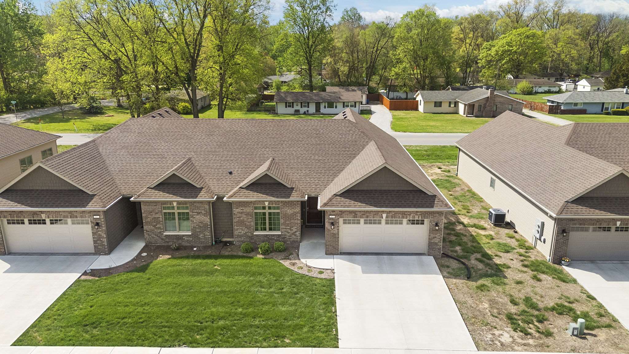 3859 Anderson Dr S, Terre Haute, IN 47803