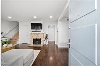 536 Spring Road, Moorpark, CA 93021