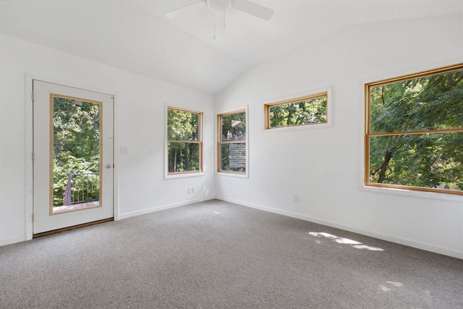401 Walnut Street, Port Byron, IL 61275