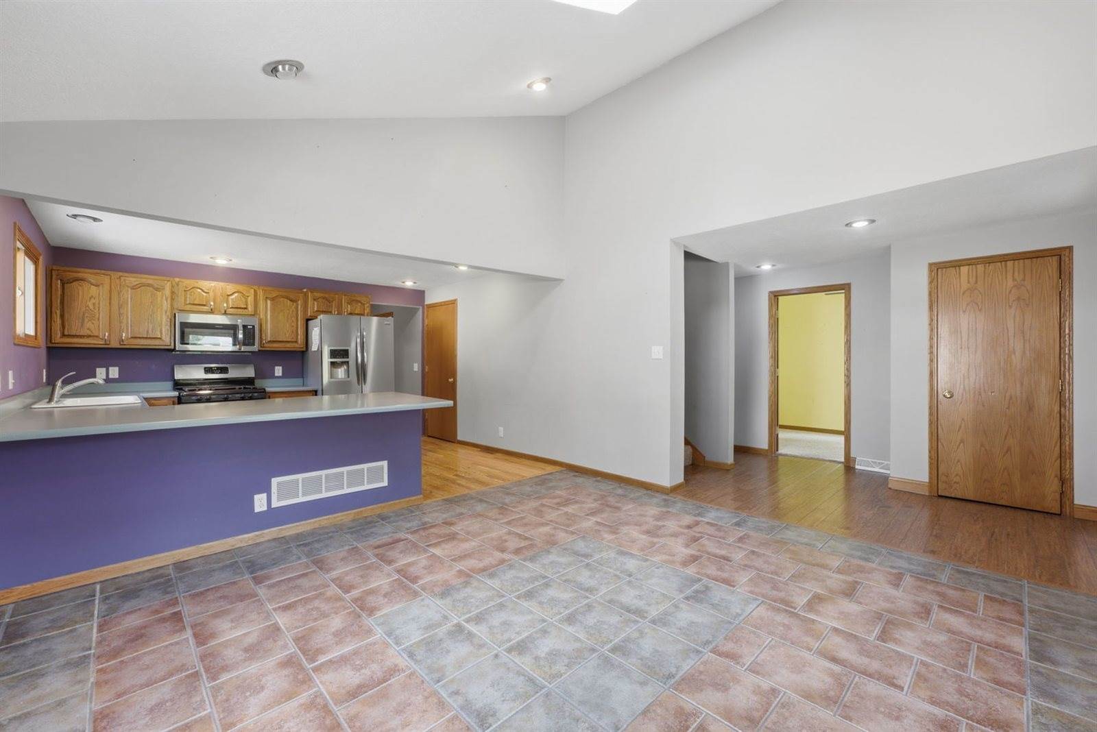 401 Walnut Street, Port Byron, IL 61275