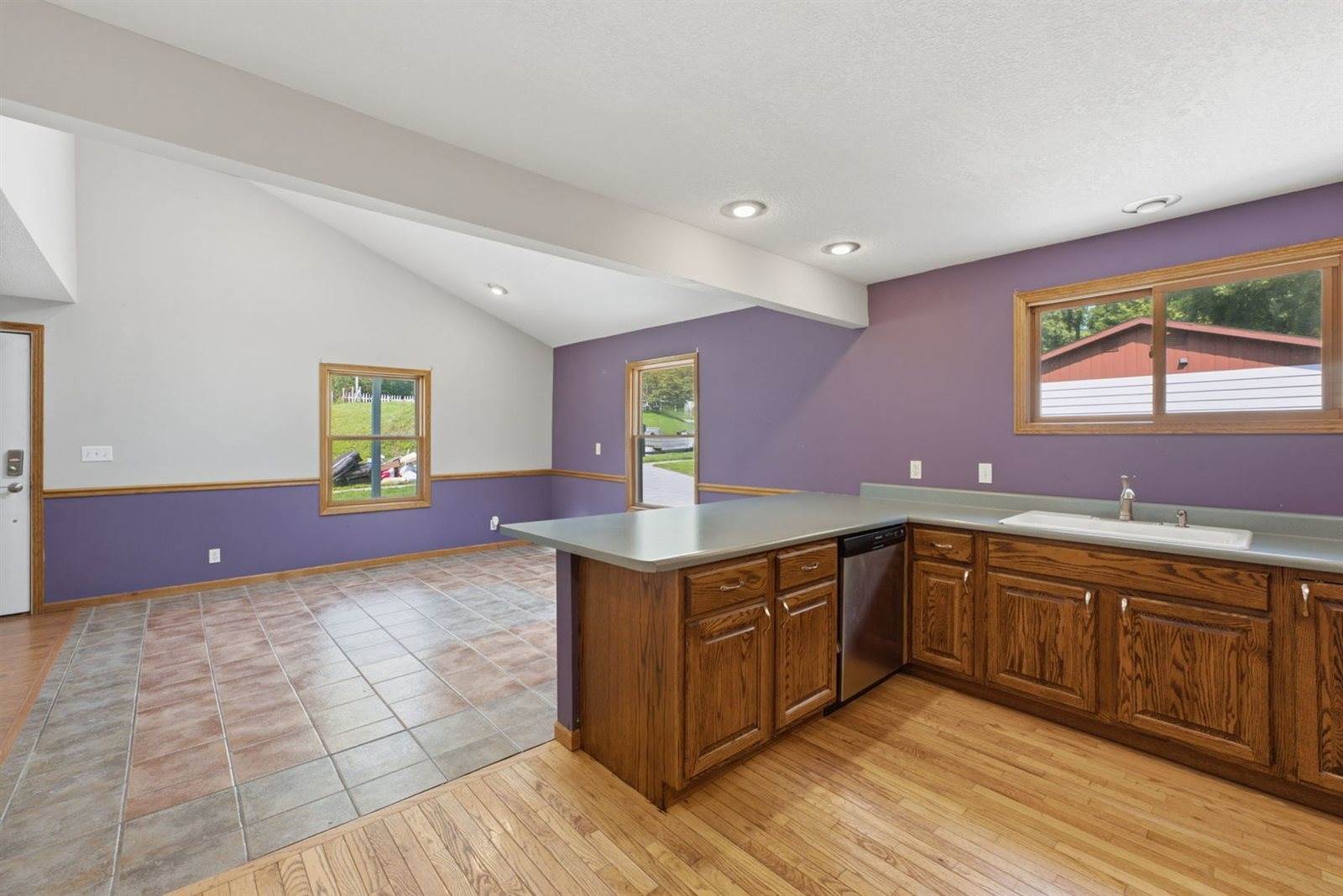 401 Walnut Street, Port Byron, IL 61275