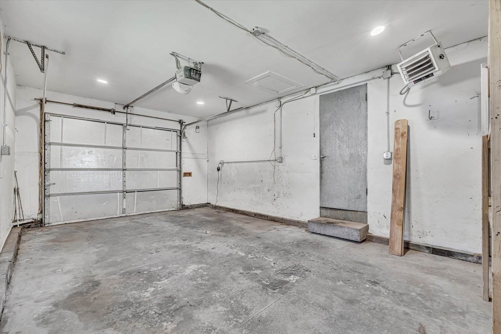 2420 Madison Street, Davenport, IA 52804