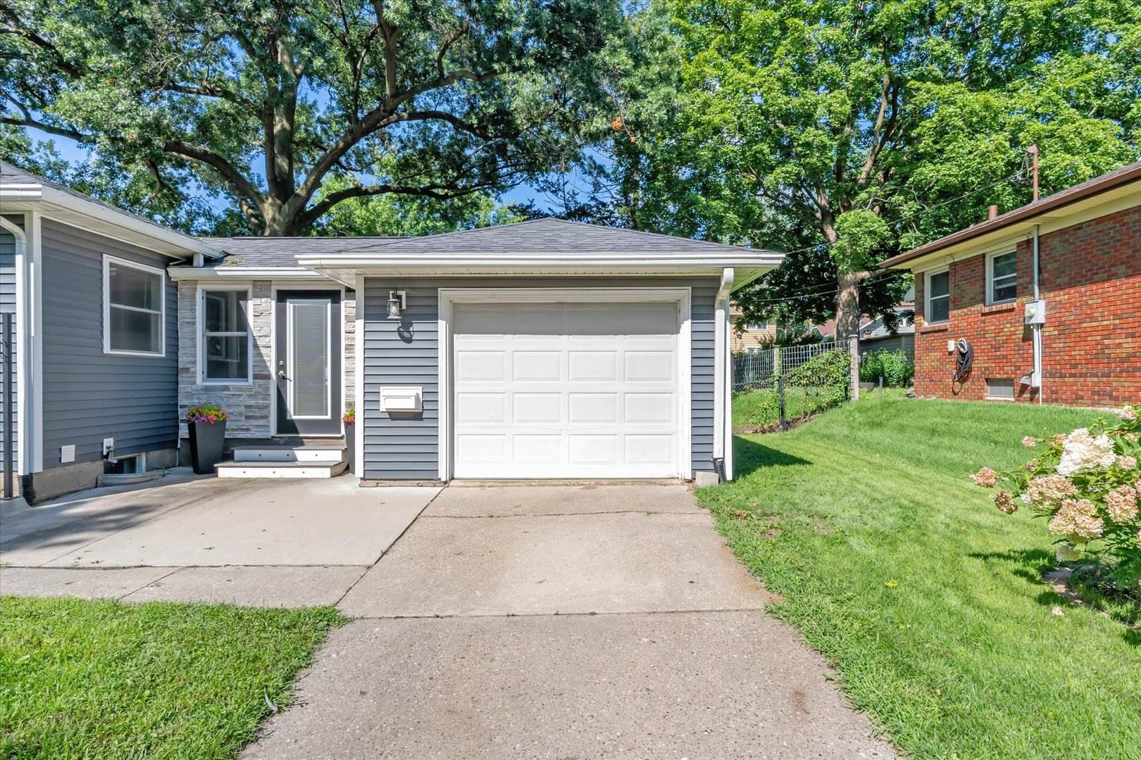 2420 Madison Street, Davenport, IA 52804