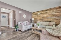 2420 Madison Street, Davenport, IA 52804