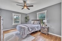2420 Madison Street, Davenport, IA 52804