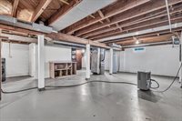 2420 Madison Street, Davenport, IA 52804