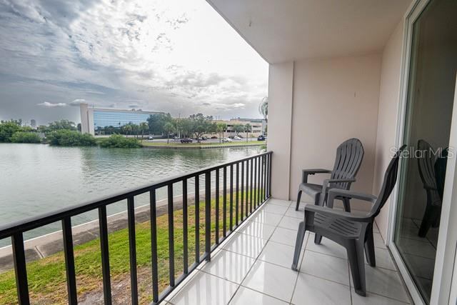 7401 Bay Island Drive South, South Pasadena, FL 33707