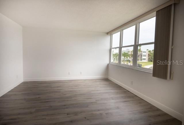 7401 Bay Island Drive South, South Pasadena, FL 33707