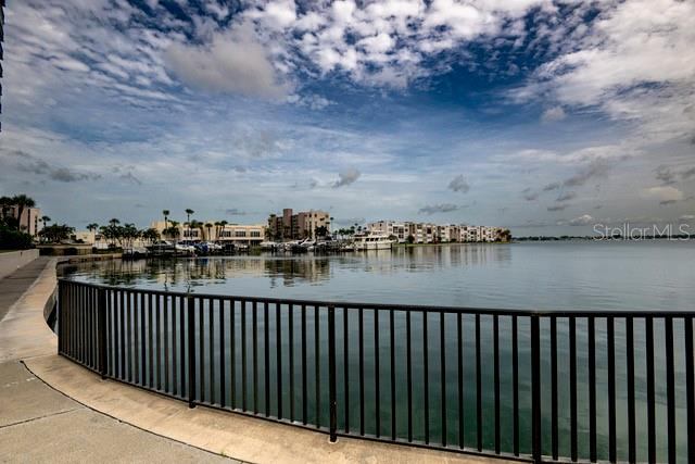 7401 Bay Island Drive South, South Pasadena, FL 33707