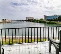 7401 Bay Island Drive South, South Pasadena, FL 33707