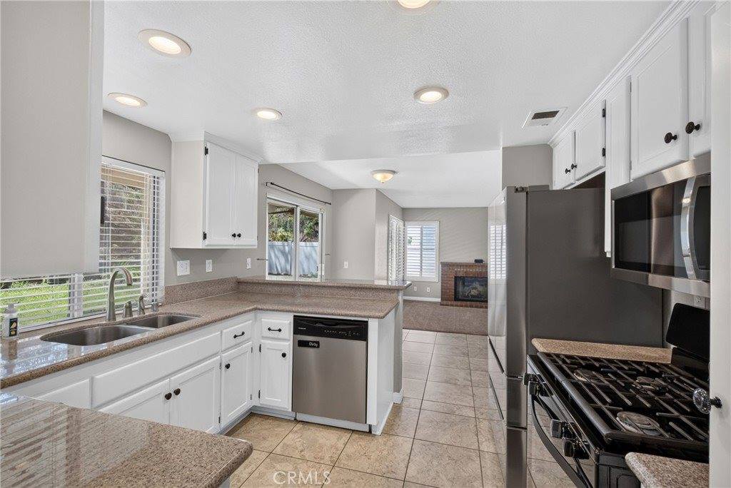 13189 Lucky Spur Lane, Corona, CA 92883