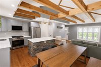 2422 West Hilltop Ln, Oak Creek, WI 53154