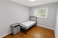 2422 West Hilltop Ln, Oak Creek, WI 53154