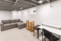 1917 South 71st St, West Allis, WI 53219