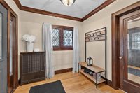 3364 South 17th St, Milwaukee, WI 53215