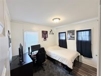 1713 North 55th St, Milwaukee, WI 53208