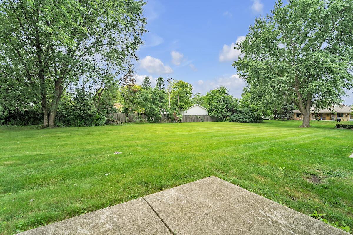4869 South 19th St, Milwaukee, WI 53221
