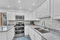 4869 South 19th St, Milwaukee, WI 53221
