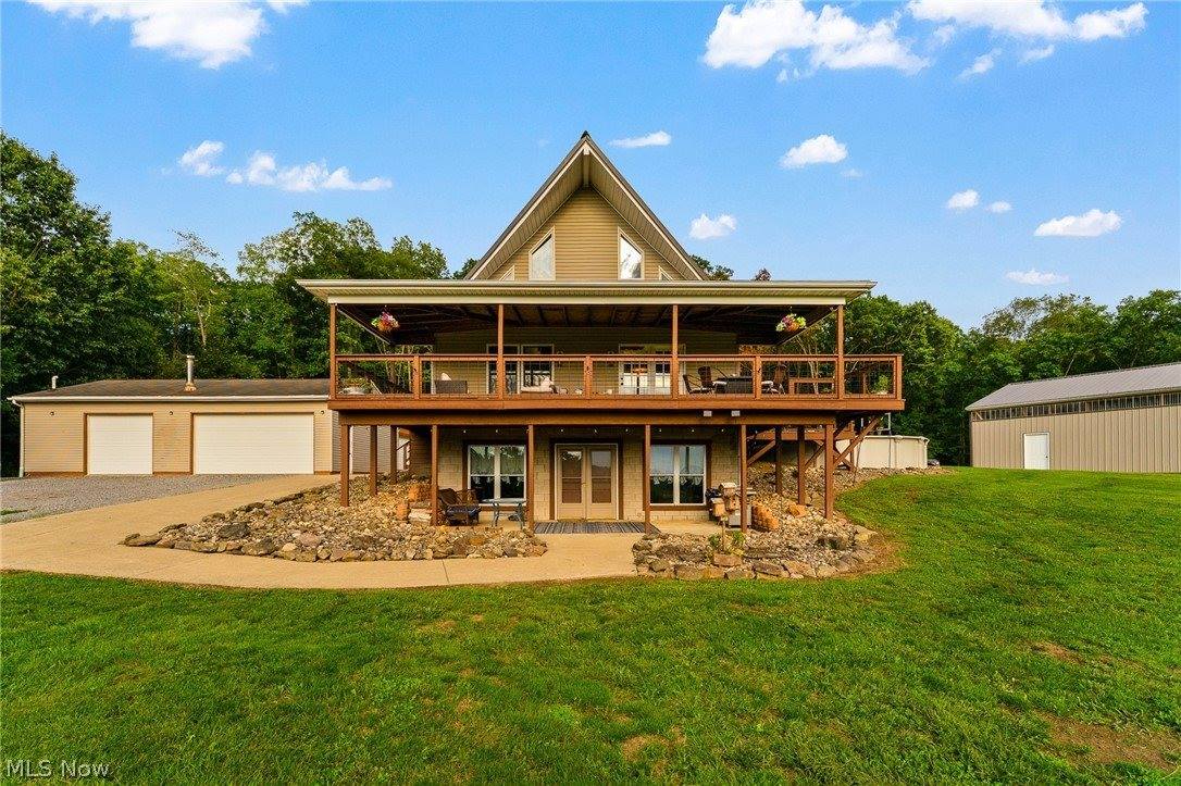 4142 Salineville Road NE, Carrollton, OH 44615