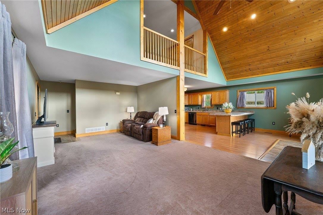 4142 Salineville Road NE, Carrollton, OH 44615