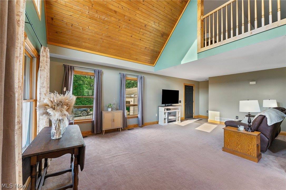 4142 Salineville Road NE, Carrollton, OH 44615
