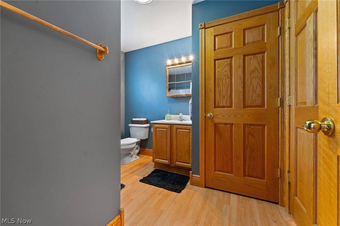 4142 Salineville Road NE, Carrollton, OH 44615