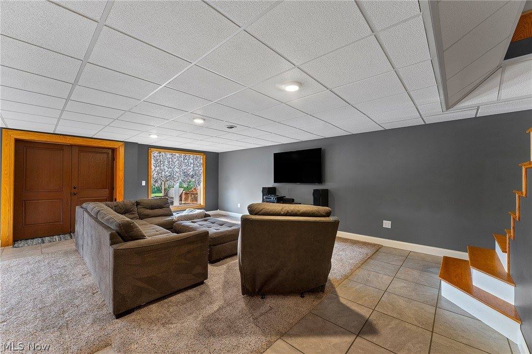 4142 Salineville Road NE, Carrollton, OH 44615