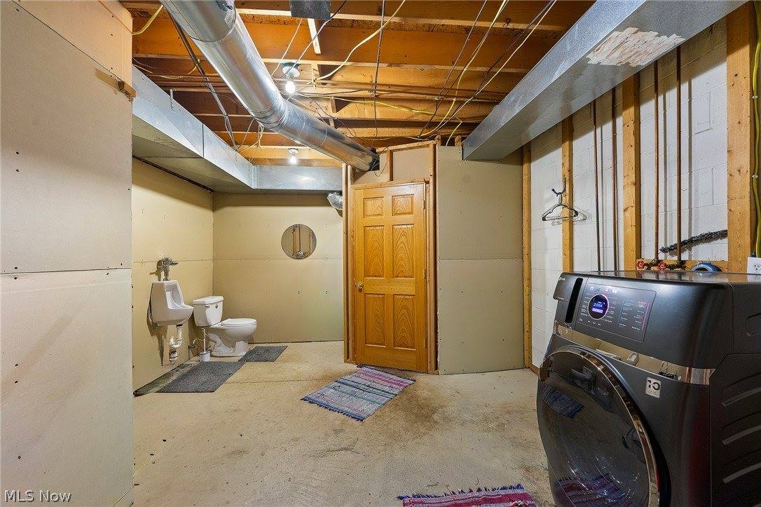 4142 Salineville Road NE, Carrollton, OH 44615