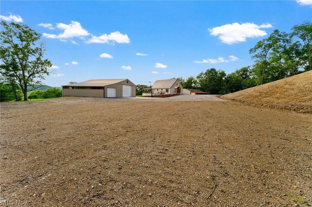 4142 Salineville Road NE, Carrollton, OH 44615