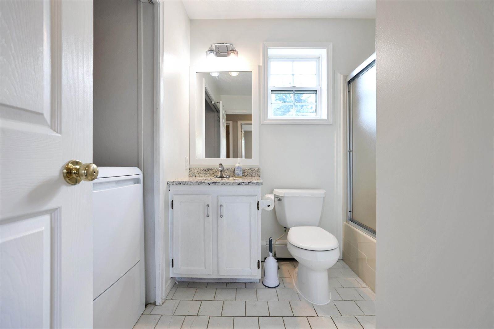 43 Fords Lane, Mapleton, ME 04757