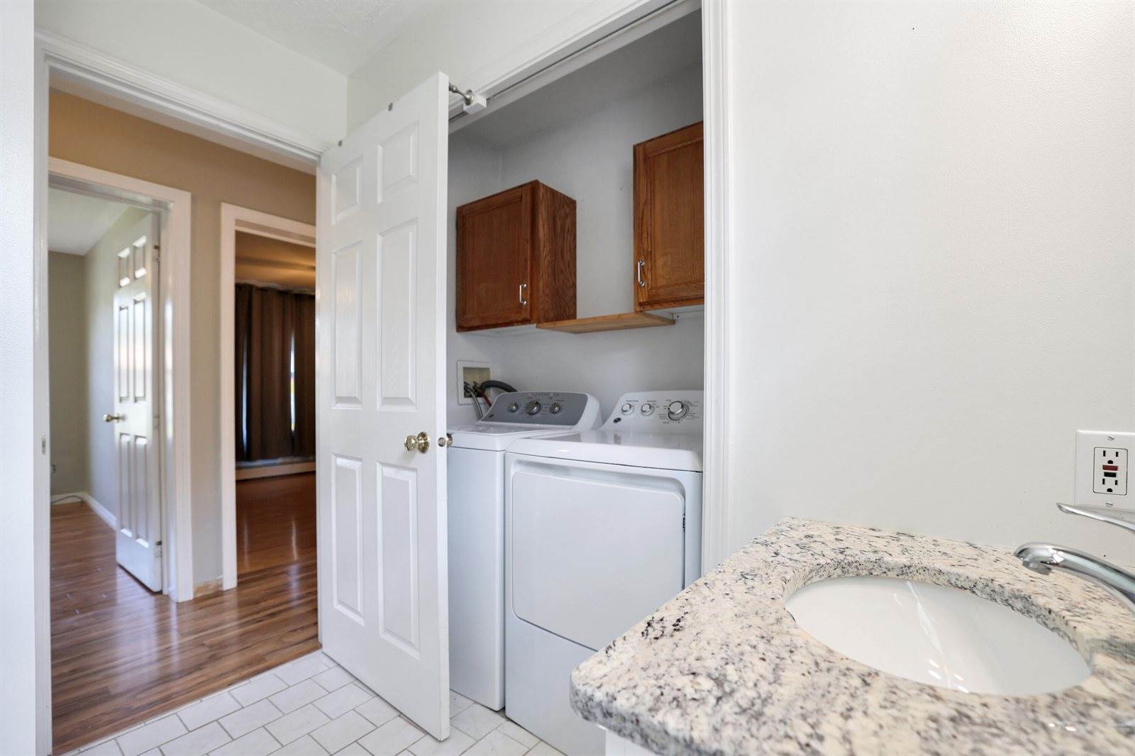 43 Fords Lane, Mapleton, ME 04757