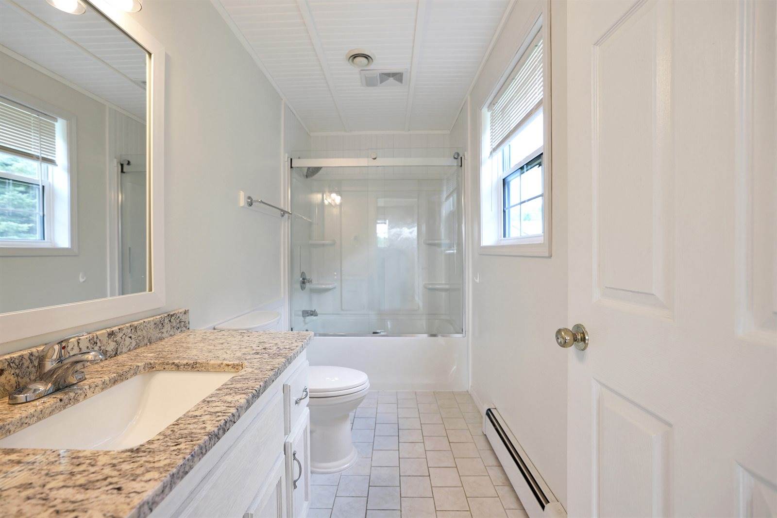 43 Fords Lane, Mapleton, ME 04757