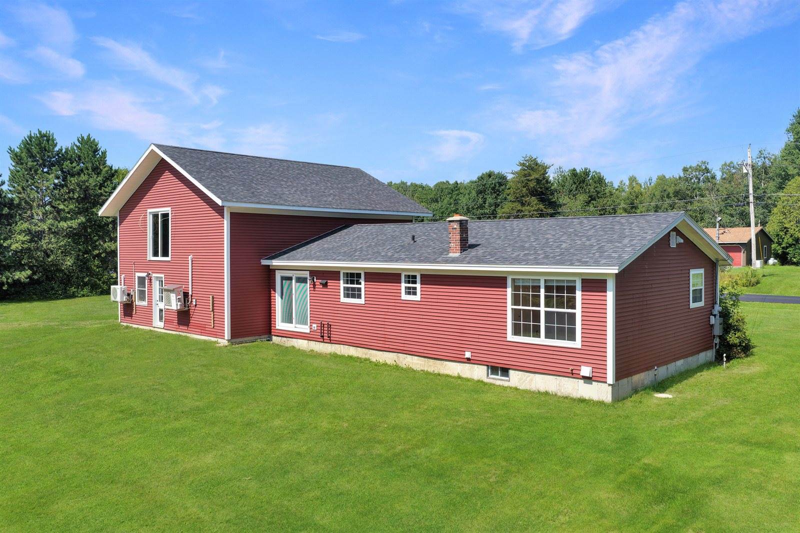 43 Fords Lane, Mapleton, ME 04757