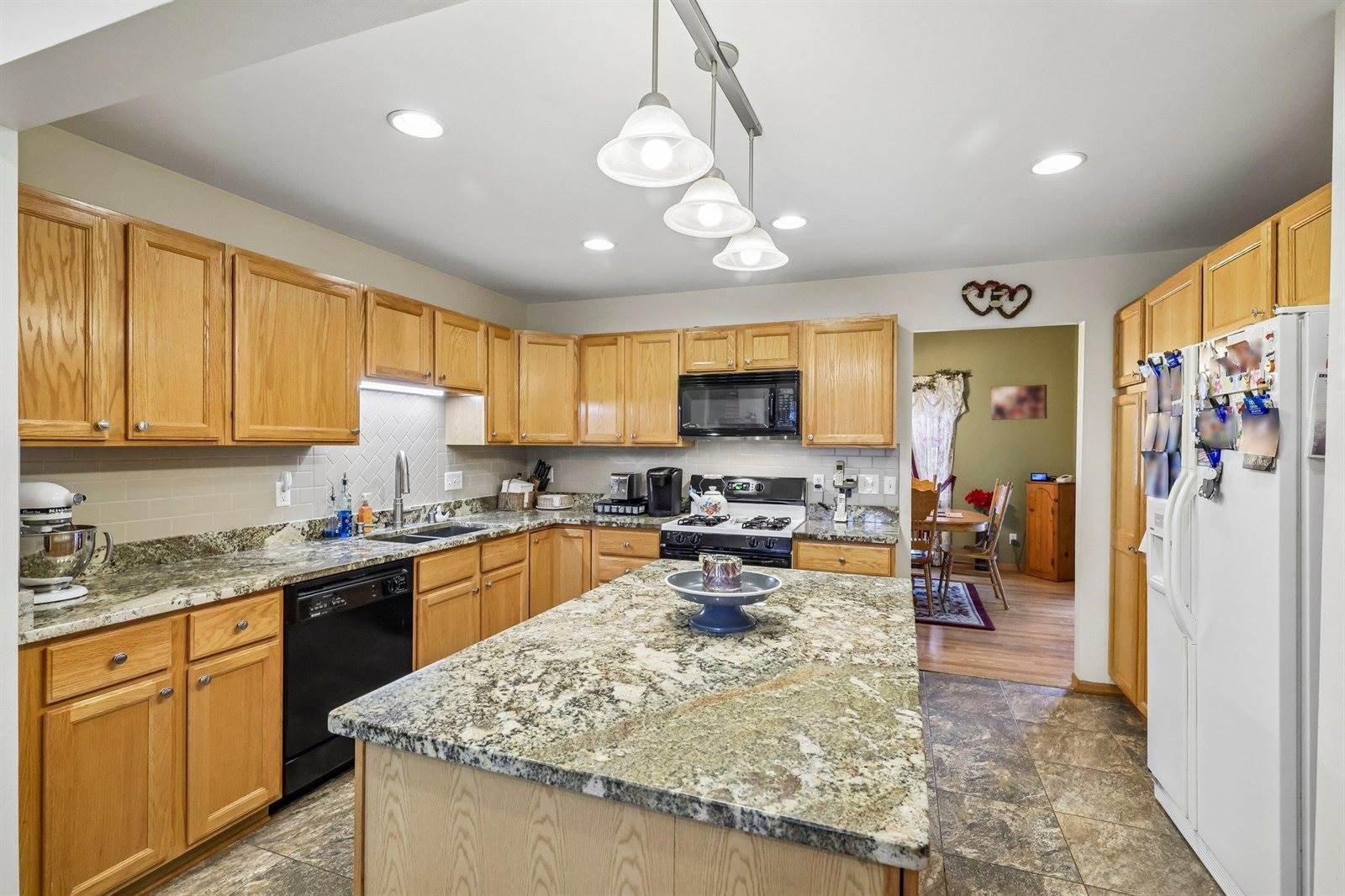 304 North Atwood Lane, Deerfield, WI 53531