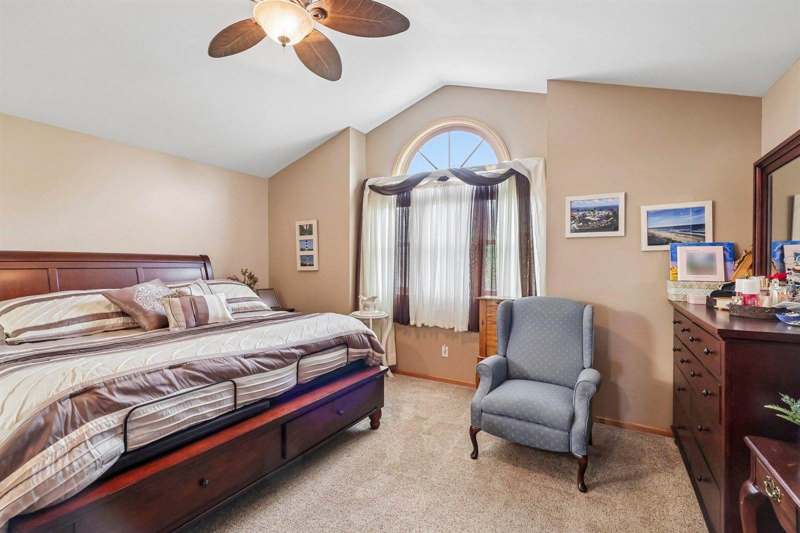 304 North Atwood Lane, Deerfield, WI 53531