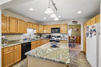304 North Atwood Lane, Deerfield, WI 53531