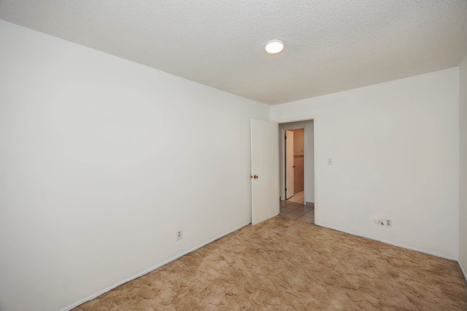 1005 North Missouri, Ulysses, KS 67880