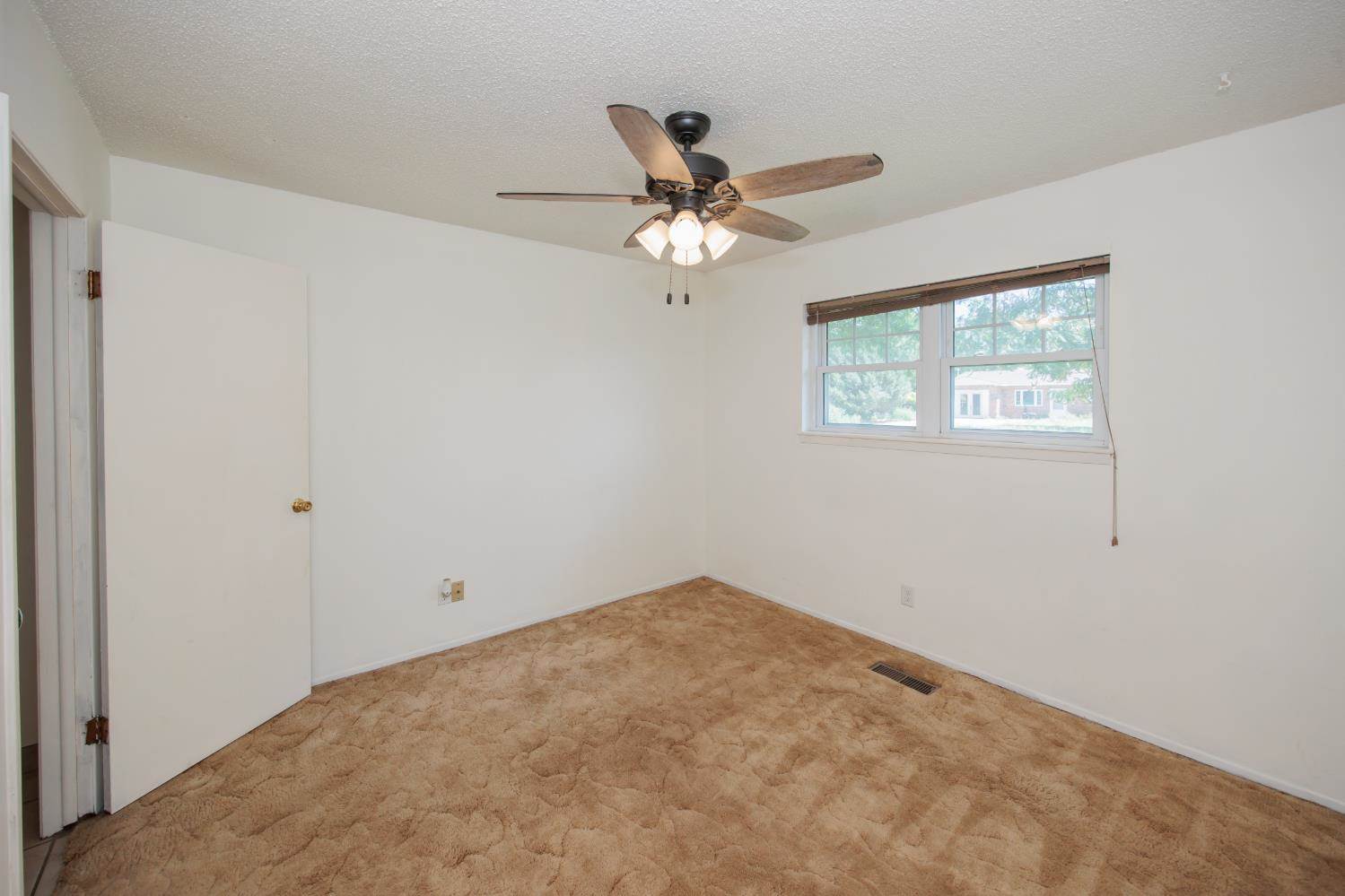 1005 North Missouri, Ulysses, KS 67880