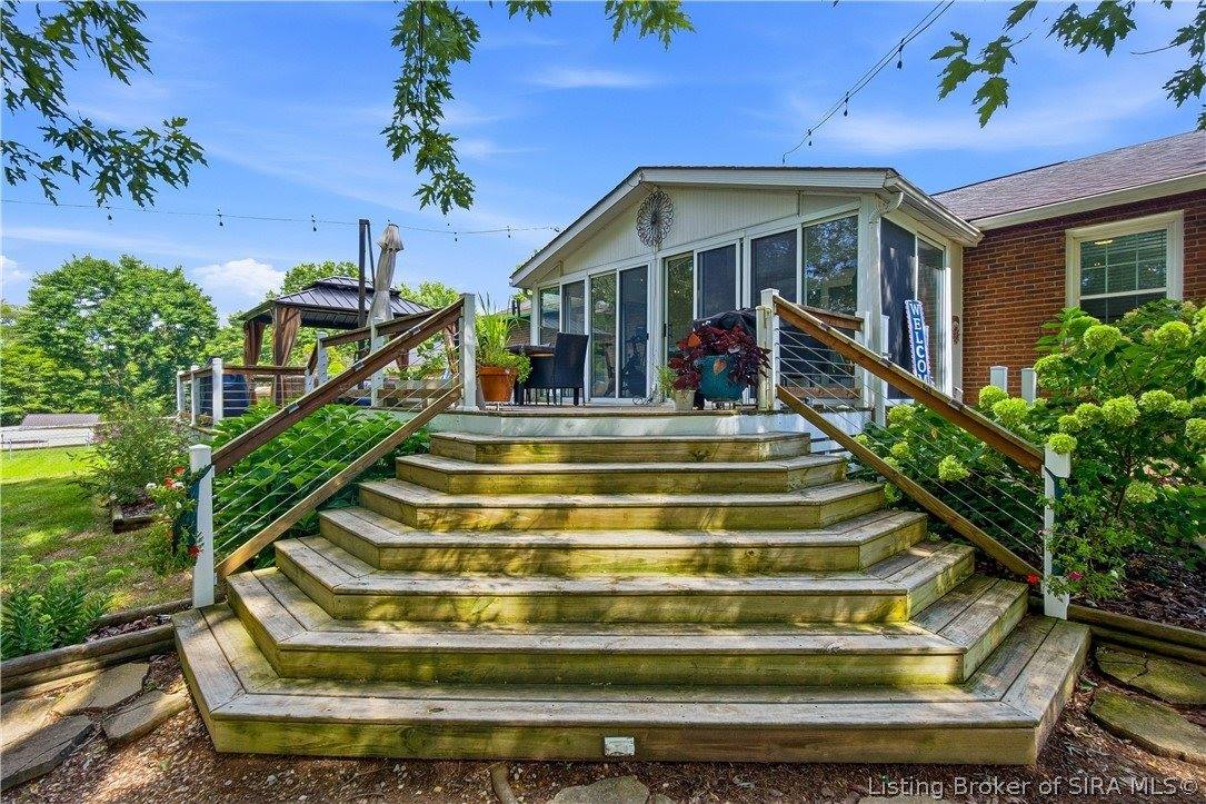 302 Bates Drive, Charlestown, IN 47111