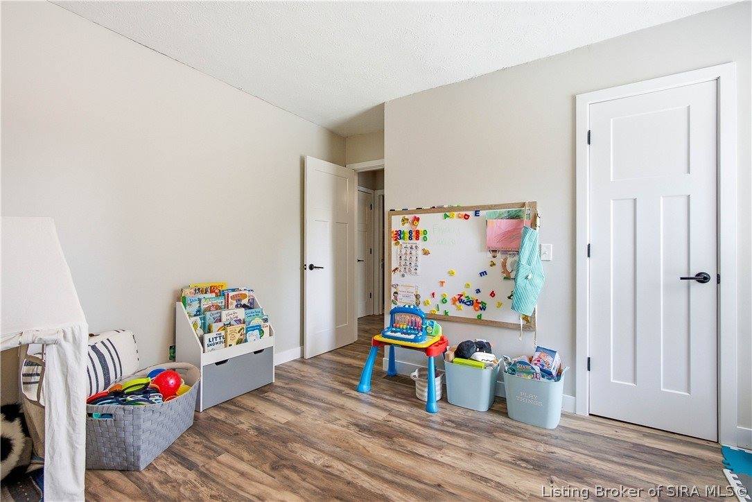 302 Bates Drive, Charlestown, IN 47111