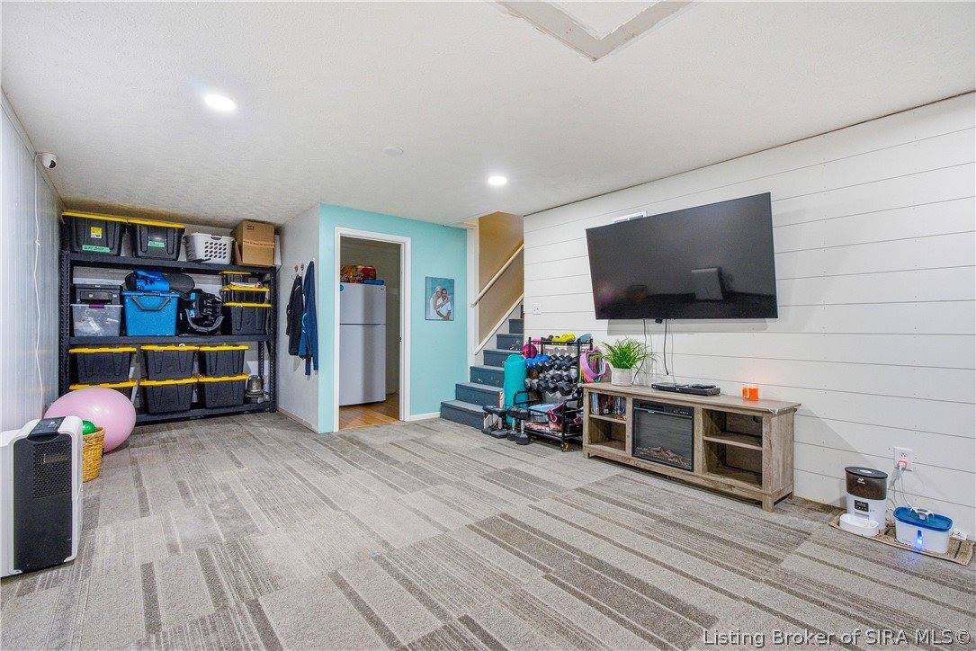 302 Bates Drive, Charlestown, IN 47111